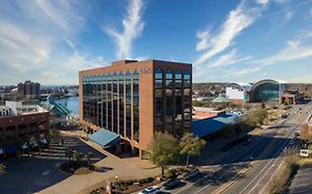 The Landing At Hampton Marina, Tapestry Collection By Hilton